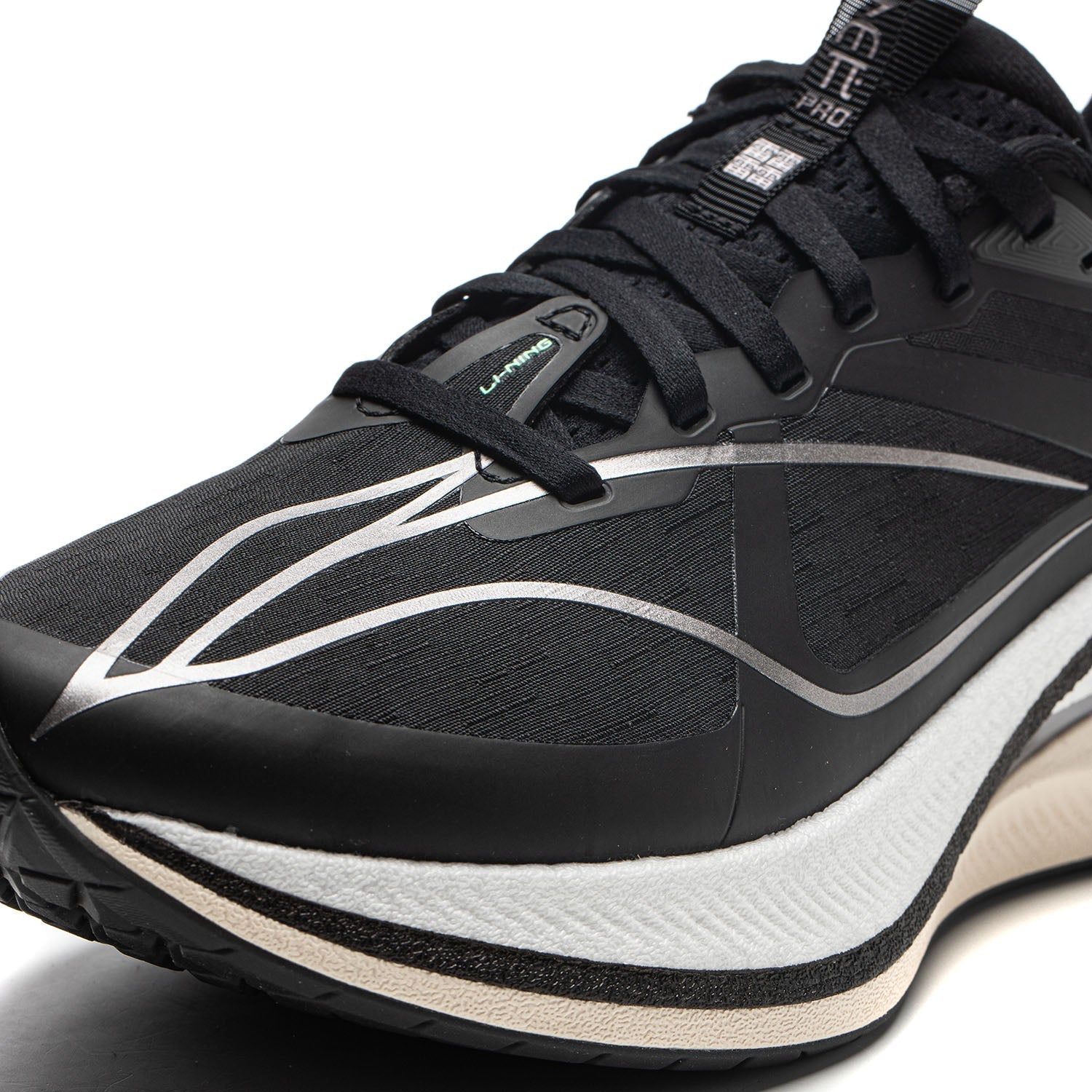 Li-Ning Red Hare 7 Pro Black Dam